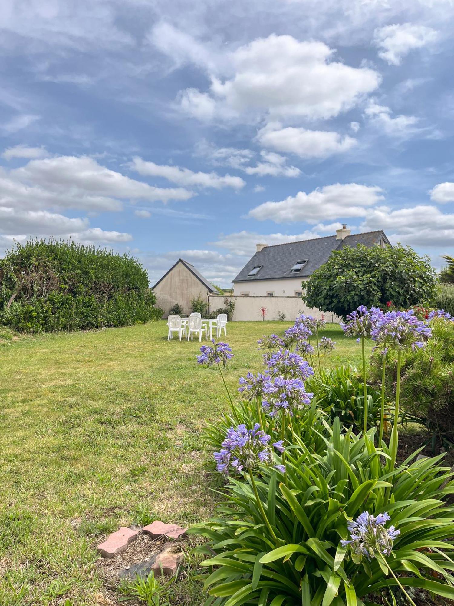 Du Menhir, Vue Panoramique Sur La - Warmhouse