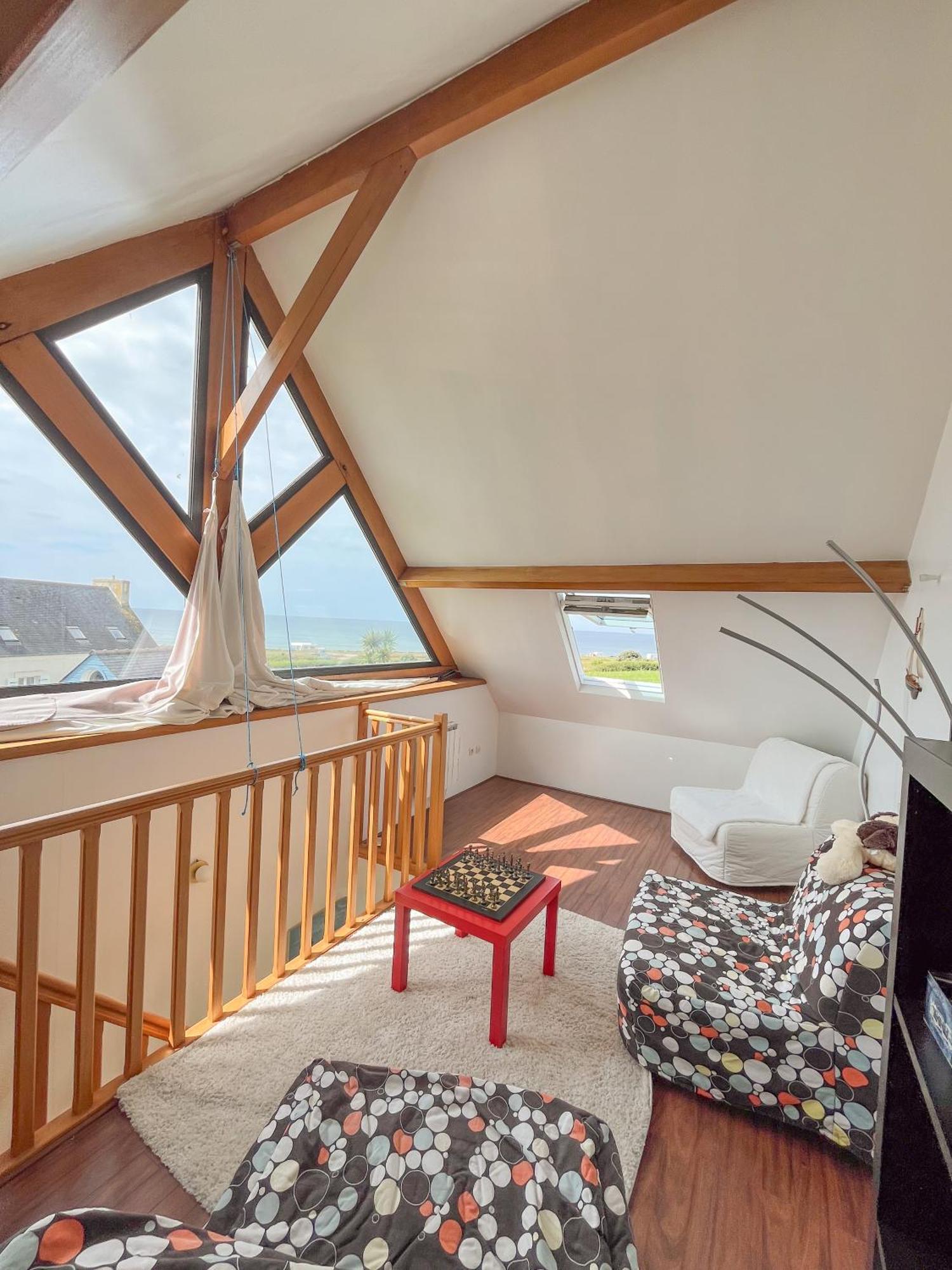 Du Menhir, Vue Panoramique Sur La - Warmhouse Plozevet