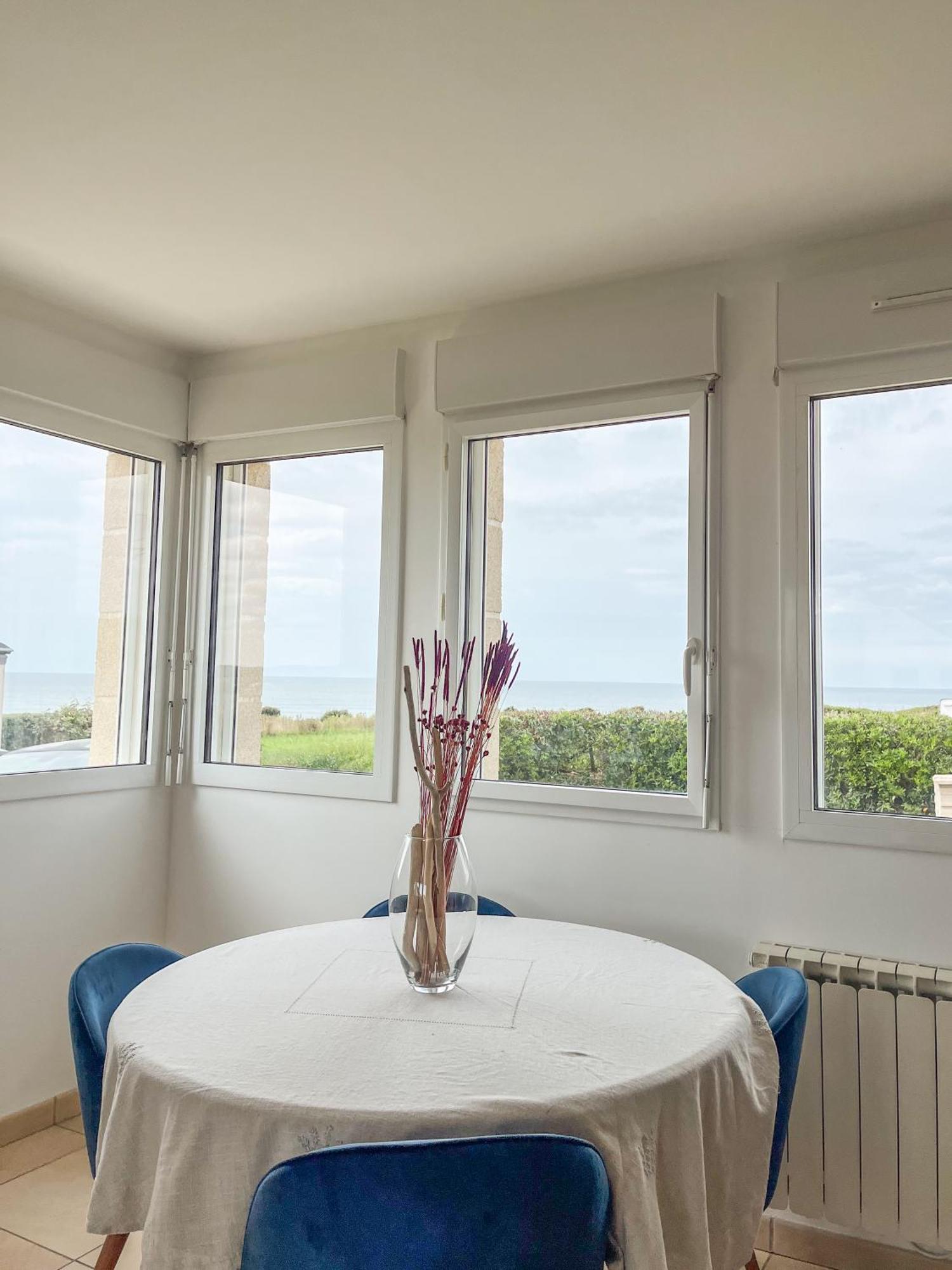 Holiday home Du Menhir, Vue Panoramique Sur La - Warmhouse Plozevet